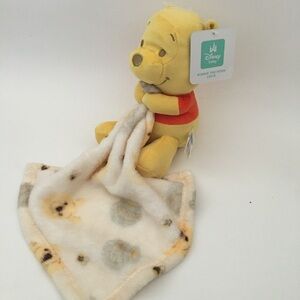NEW Disney Baby Winnie the Pooh Lovey Soft Baby Toy